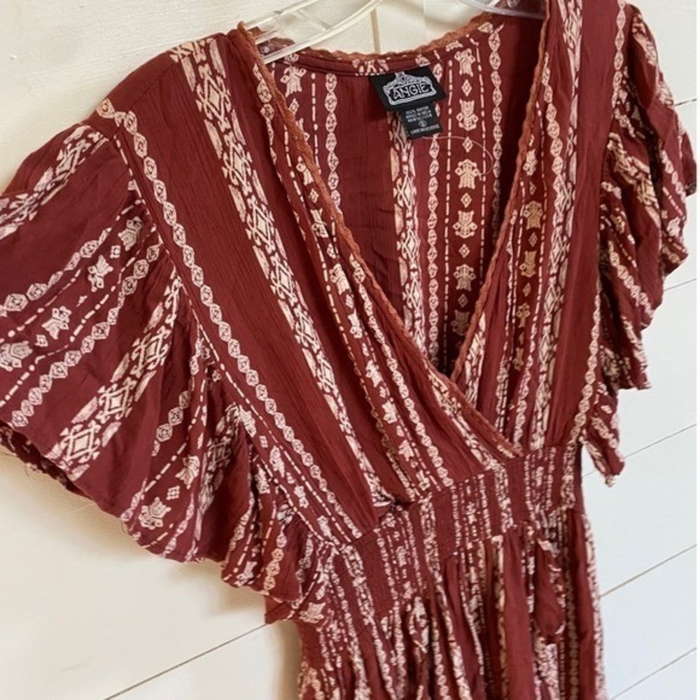 Angie Women's V Neck Flutter Sleeve Dress - S NWOT - Picture 5 of 13